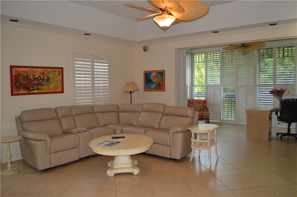 4437eb84-6ccb-402a-a25d-d3a7a727c8cd 3608 54TH DR W #J203,BRADENTON,34210